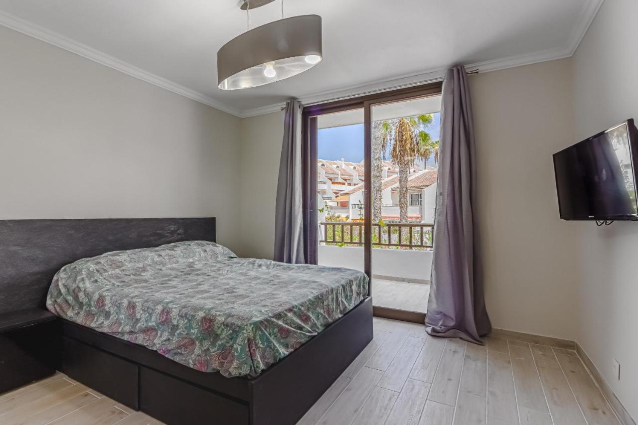 Parque Santiago 1 The First Line Apartment Плая де лас Америкас Екстериор снимка