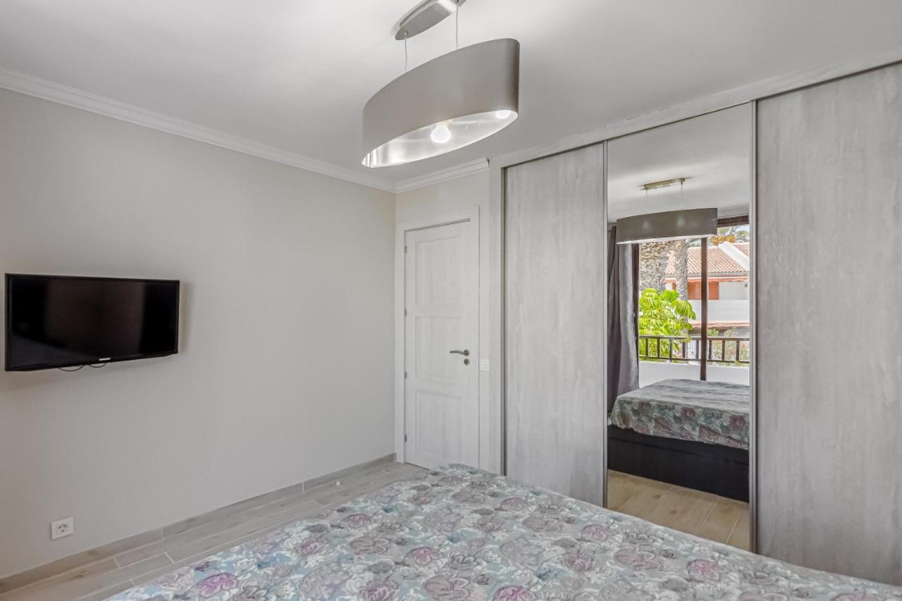 Parque Santiago 1 The First Line Apartment Плая де лас Америкас Екстериор снимка